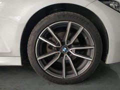 BMW 3 Series 320Li M Sports Package - фото 6