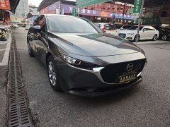 Mazda 3 1.5L Edition - фото 3