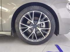 Lynk & Co 03 1.5TD DCT Pro - фото 6