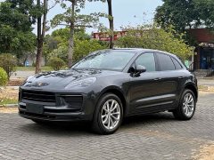 Porsche Macan 2.0T - фото 1