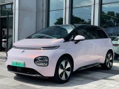 Baojun 460 Max - фото 1