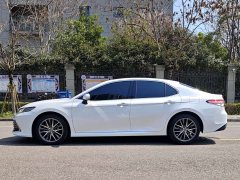 Toyota Camry 2021 2.5G Deluxe Edition - фото 2