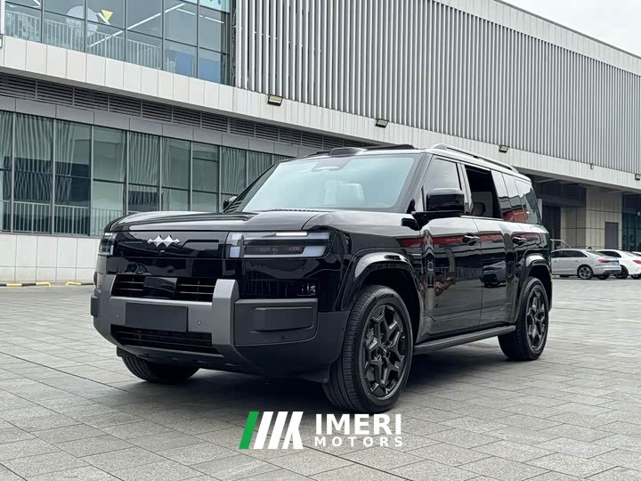 7 190KMAWDUltra Edition - автомобиль из Китая