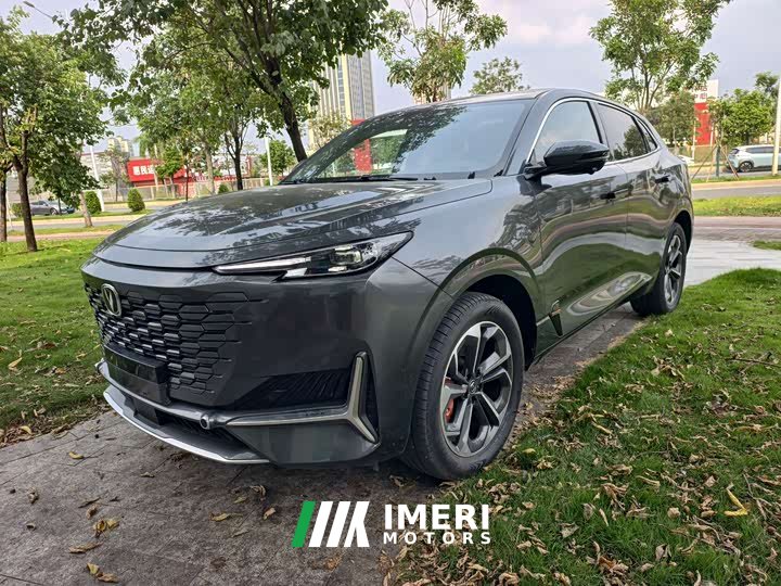Changan UNI-K iDD 130km 1.5T Version - автомобиль из Китая