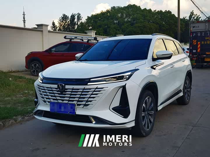 Changan CS75PLUS 1.5T Luxury Version - автомобиль из Китая