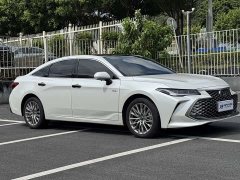 2.5L XLEPremium Edition - фото 3