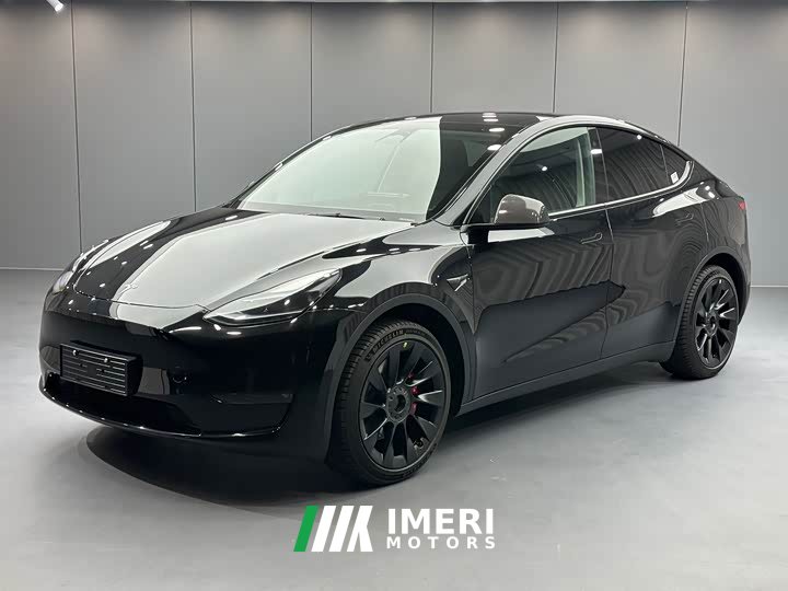 Tesla Model Y Edition - автомобиль из Китая
