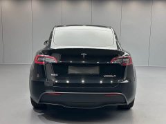 Tesla Model Y Edition - фото 5