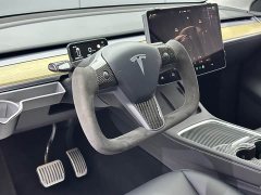 Tesla Model Y Edition - фото 9