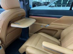 BMW eπ008 six-seater extended range Jiayue version - фото 19