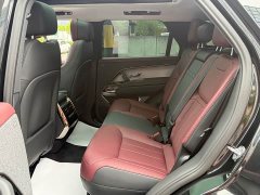 Land Rover 400PS Dynamic SE - фото 12