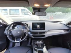 Hongqi E-QM5 Edition - фото 10