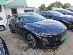Hongqi E-QM5 Edition - фото 4