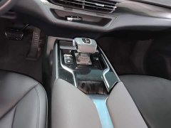 Hongqi E-QM5 Edition - фото 14
