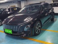 Hongqi E-QM5 Edition - фото 2