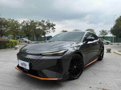Changan UNI-V 1.5T Premium Version - фото 1