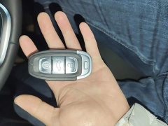 Hongqi E-QM5 Edition - фото 9