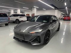 Changan UNI-V 1.5T Deluxe Version - фото 1