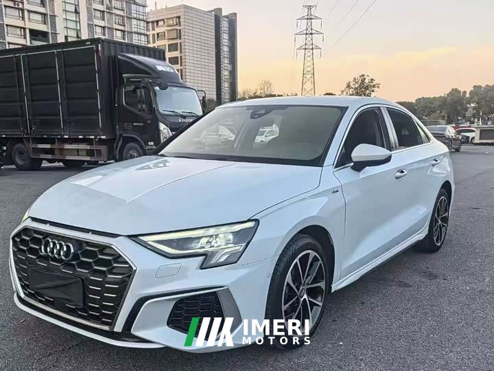 Audi A3 A3L Limousine 35 TFSI Progressive Elegant Edition - автомобиль из Китая