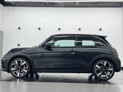 MINI 2.0T COOPER S Edition - фото 12