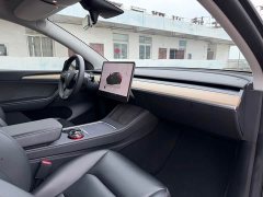 Tesla Model Y rear-wheel drive version - фото 14