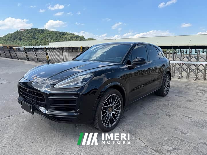 Porsche Cayenne S 2.9T Platinum Edition - автомобиль из Китая