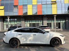 Changan UNI-V 1.5T Deluxe Version - фото 6