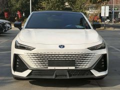 Changan UNI-V 1.5T Deluxe Version - фото 7