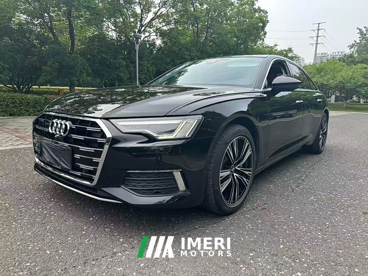 Audi A6L 55 TFSI quattro Elegant - автомобиль из Китая
