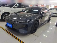 Changan UNI-V 1.5T Premium Version - фото 1