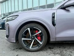 Voyah FREE AWD Edition - фото 3