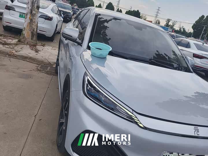BYD PLUS Edition 510KM Version - автомобиль из Китая