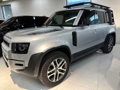 Land Rover 110 P400 Edition - фото 7