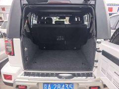 Beijing off-road BJ40 2023 2.0T automatic four-wheel drive city hunter version knight type - фото 13
