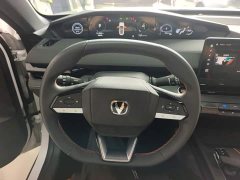Changan UNI-V 1.5T Deluxe Version - фото 11