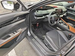 Changan UNI-V 1.5T Premium Version - фото 16
