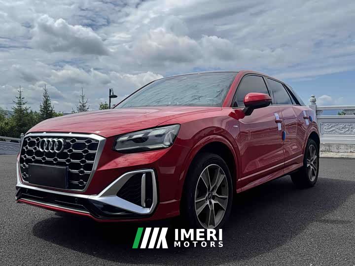 Audi Q2L 35 TFSI Fashion Version - автомобиль из Китая