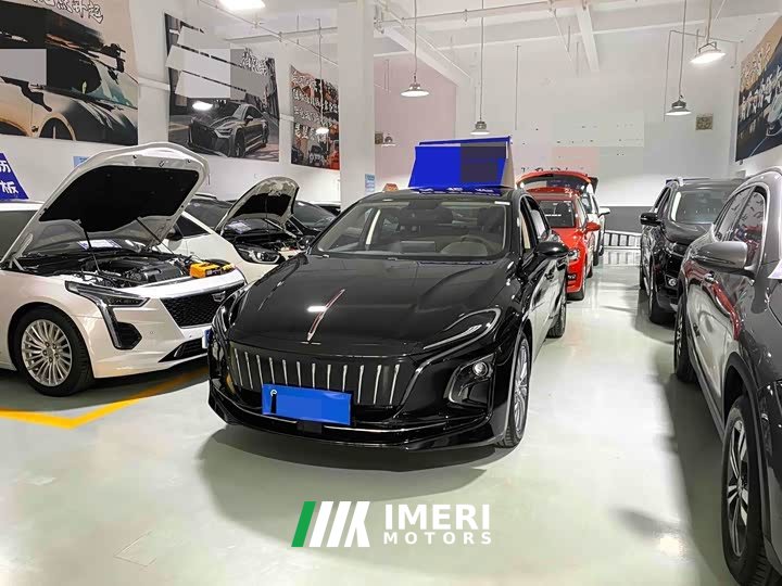 Hongqi E-QM5 431km Edition - автомобиль из Китая