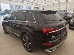 Audi Q7 45 TFSI quattro S line luxury - фото 7