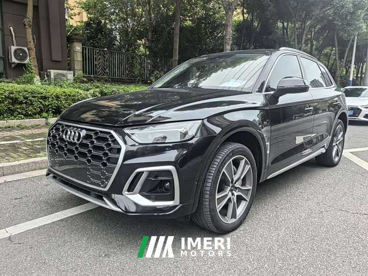 Audi Q5L facelift 45T luxury and dynamic - автомобиль из Китая