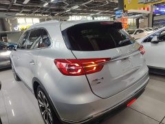 Hongqi HS5 2.0T AWD Edition - фото 5