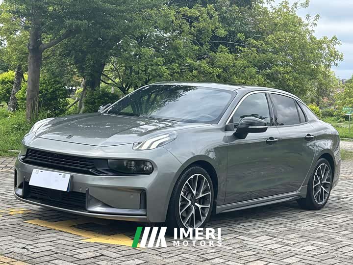 Lynk & Co 03 1.5TD DCT Pro