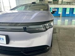 Zeekr 007 AWDSmart Drive Edition 75kWh - фото 16