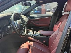 BMW 5 Series Facelift II 530Li Luxury M Sport Package - фото 7