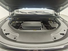 Li Auto L9 Pro - фото 6