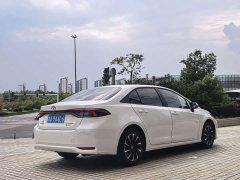 Audi 1.8L Edition - фото 4