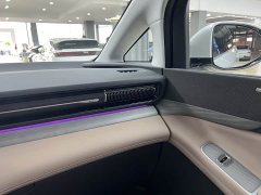 Xpeng X9 EV 740Ultra Long Range Max - фото 14