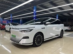 Xpeng X9 EV 740Ultra Long Range Max - фото 3