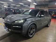 Porsche Cayenne 3.0T - фото 1