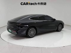 Geely 8 130km EM-i Flagship Edition - фото 11